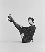 AMEW-001.jpg